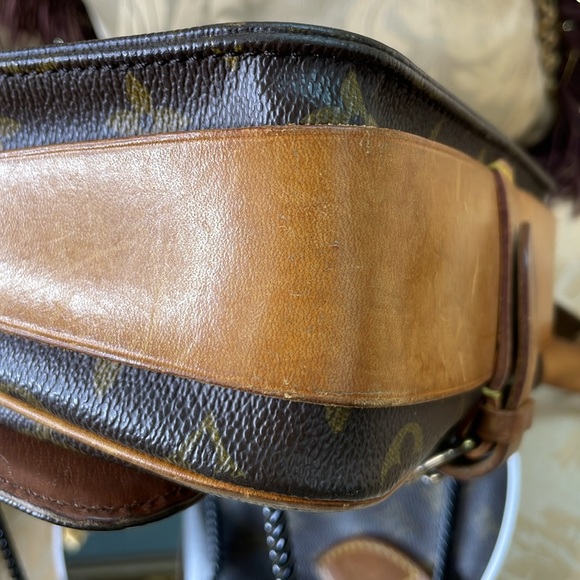 Louis Vuitton 1984 Cartouchiere Cross Body MM Code 8902 SL - Picture 11 of 14